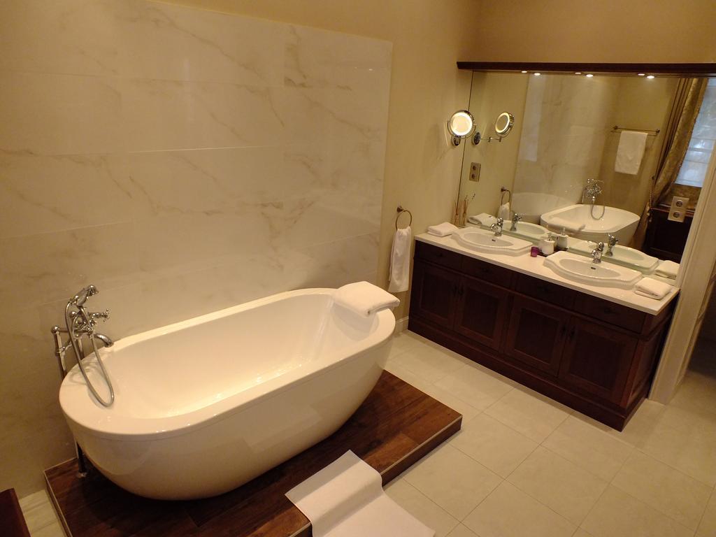 Thanhoffer Villa Siofok Bagian luar foto