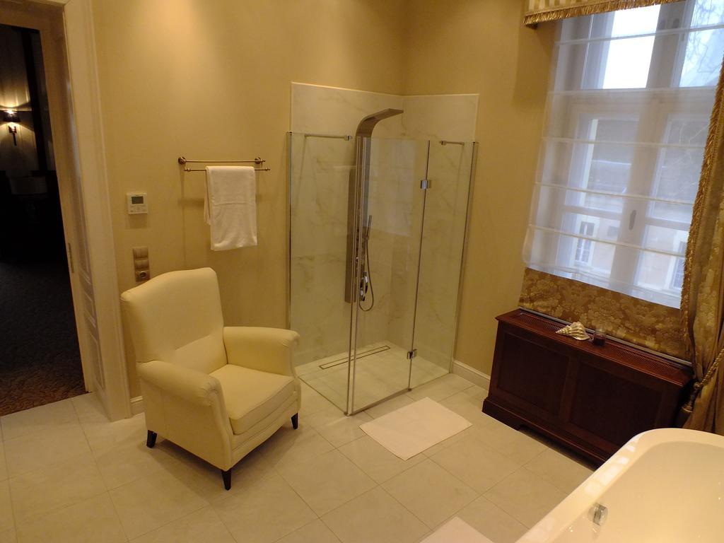 Thanhoffer Villa Siofok Bagian luar foto